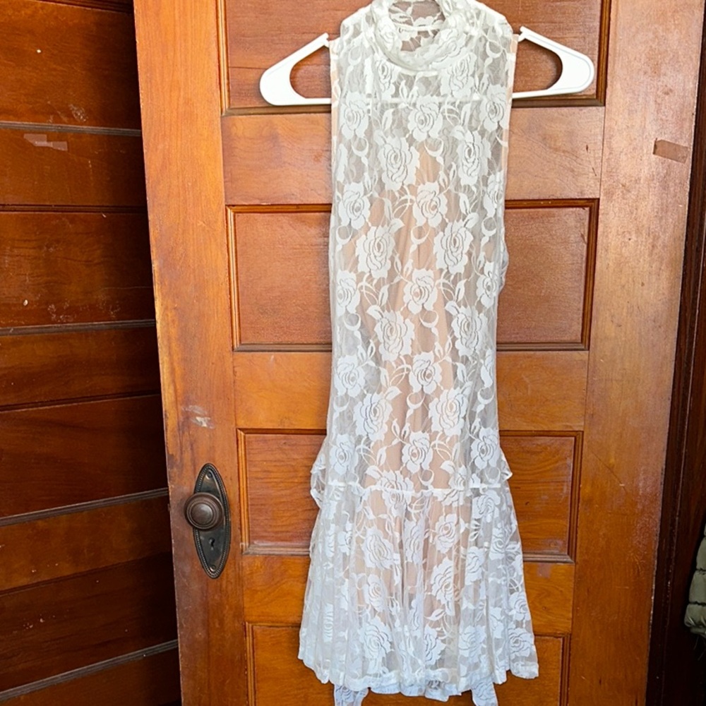 NWT Cider Floral Lace High Neck Ruffle Hem Mini Dress